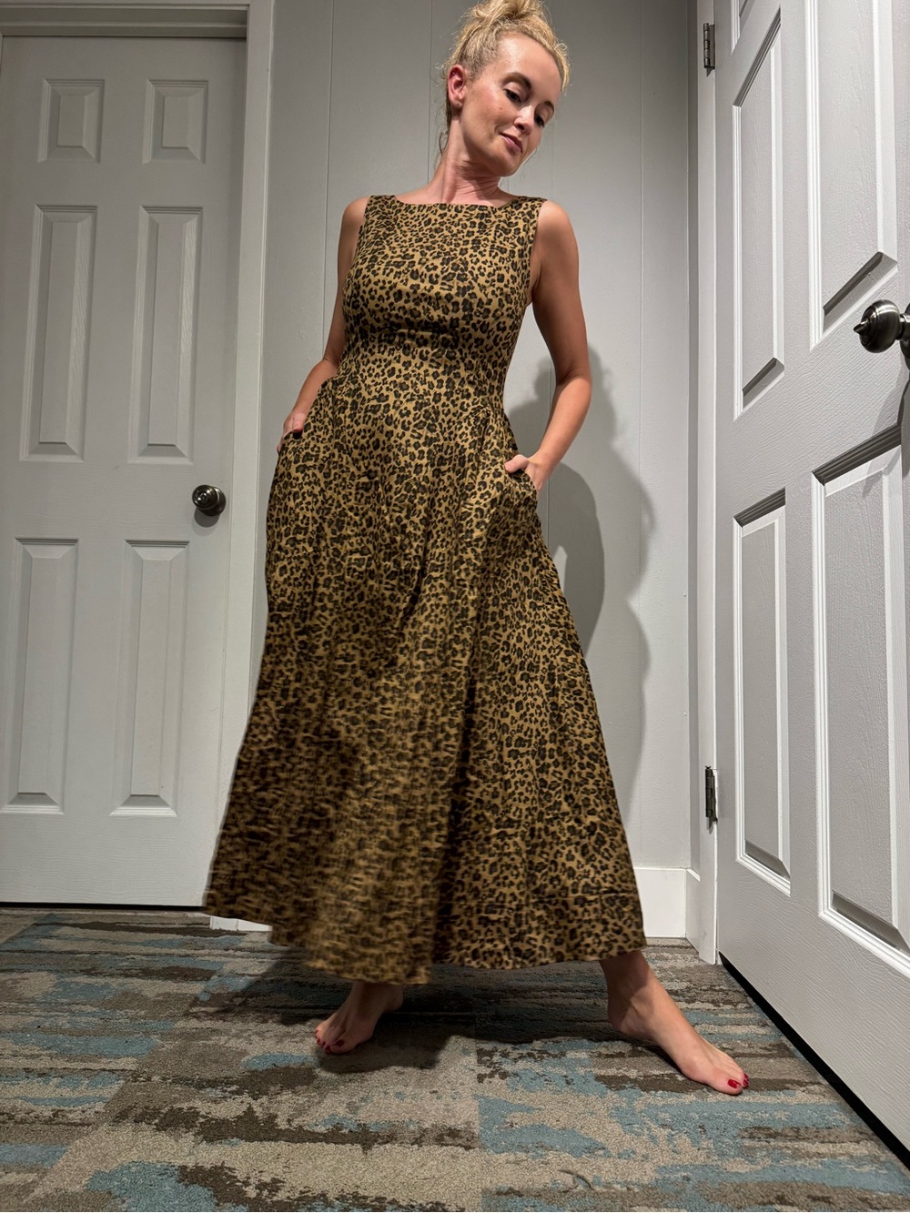 Sleeveless Leopard Print Maxi Dress in Brown